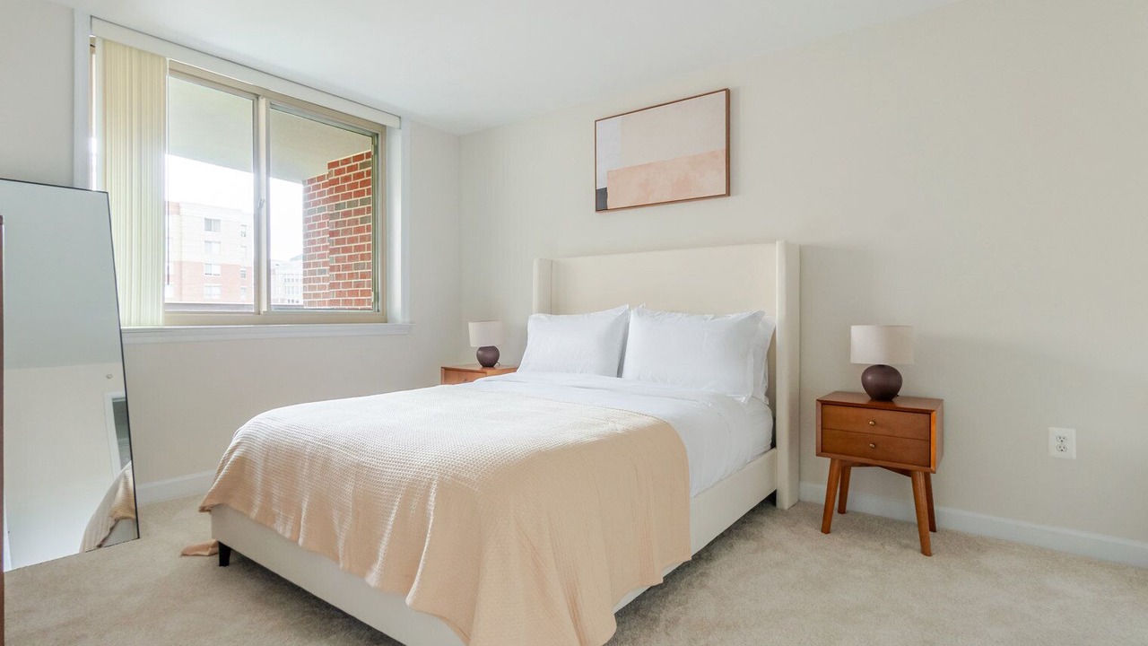 Photo of Bedroom in Ballston