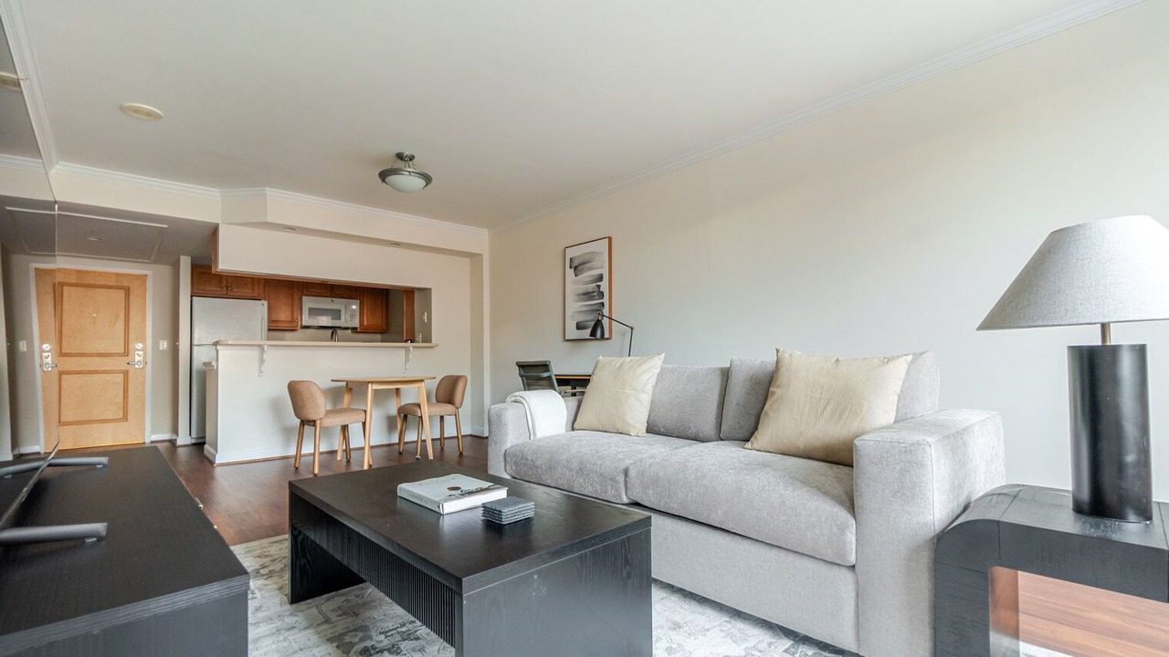 Photo of Livingroom in Ballston