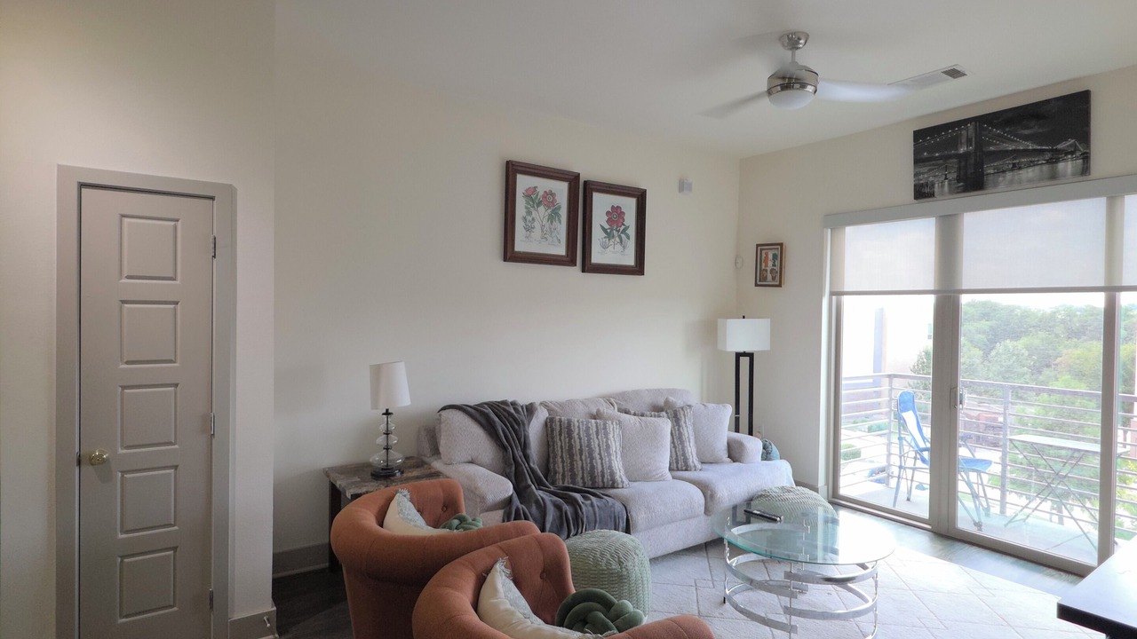 Photo of Livingroom in Richardson