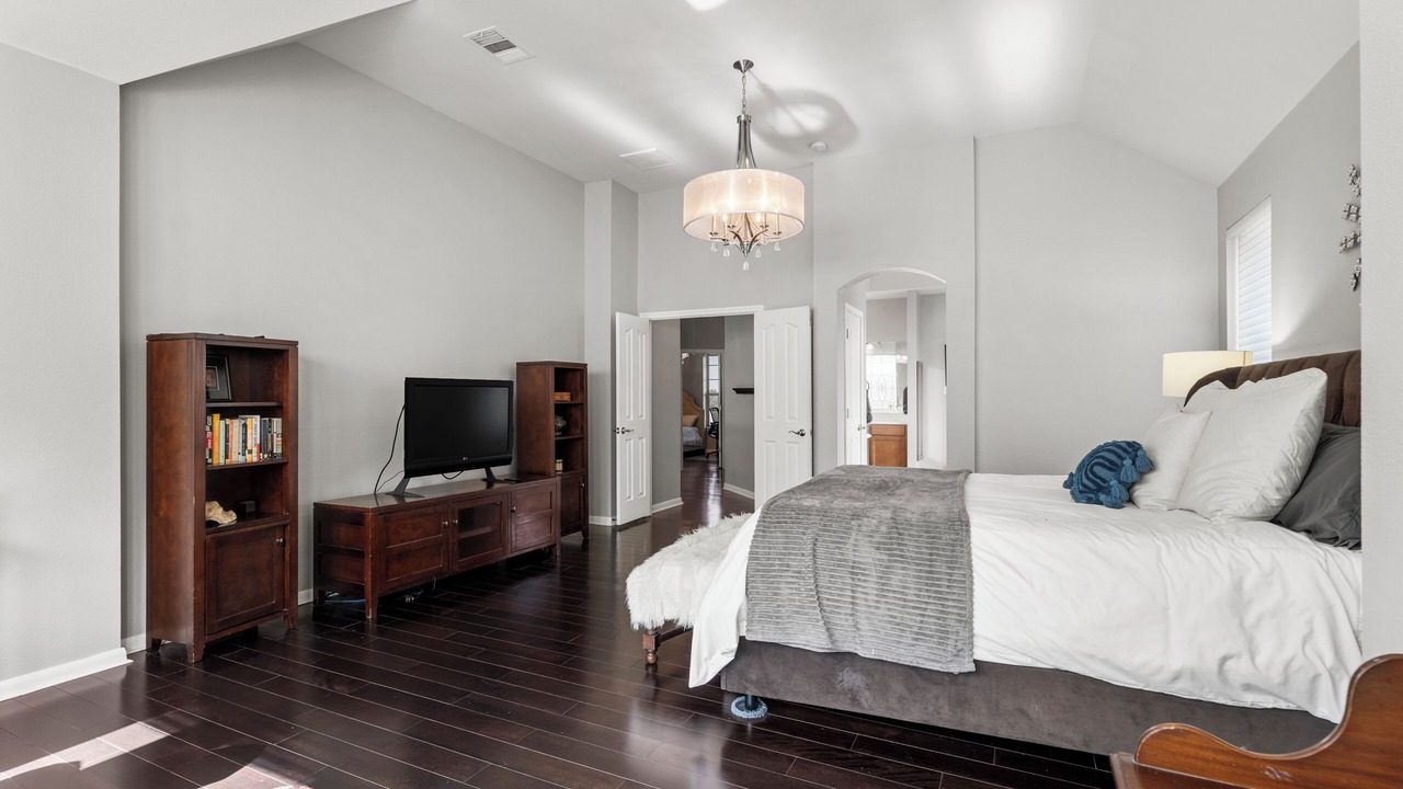 Photo of Bedroom in Falconhead