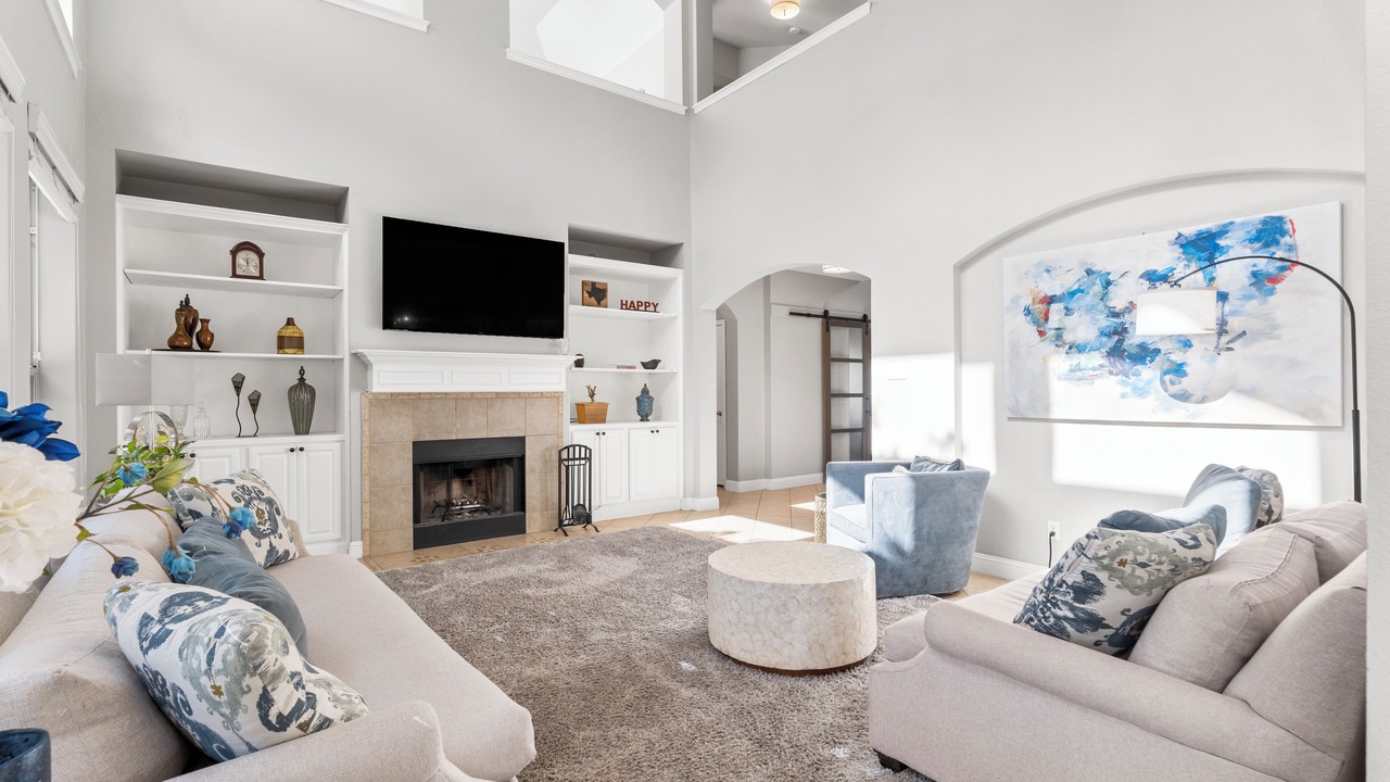 Photo of Livingroom in Falconhead