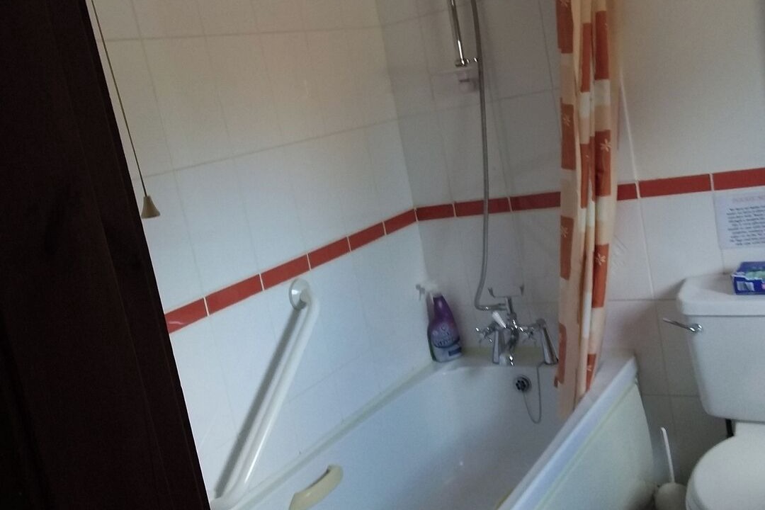 Photo of Bathroom in Louth