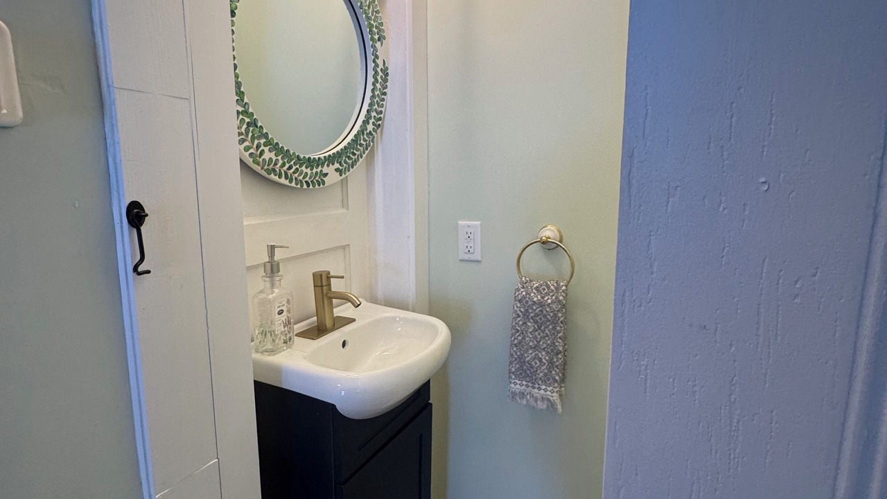Photo of Bathroom in Beacon
