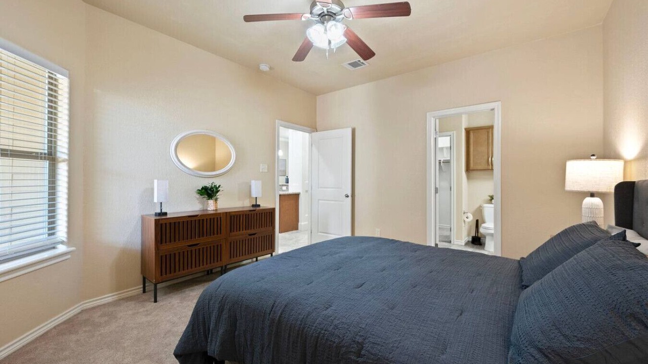 Photo of Bedroom in College Station