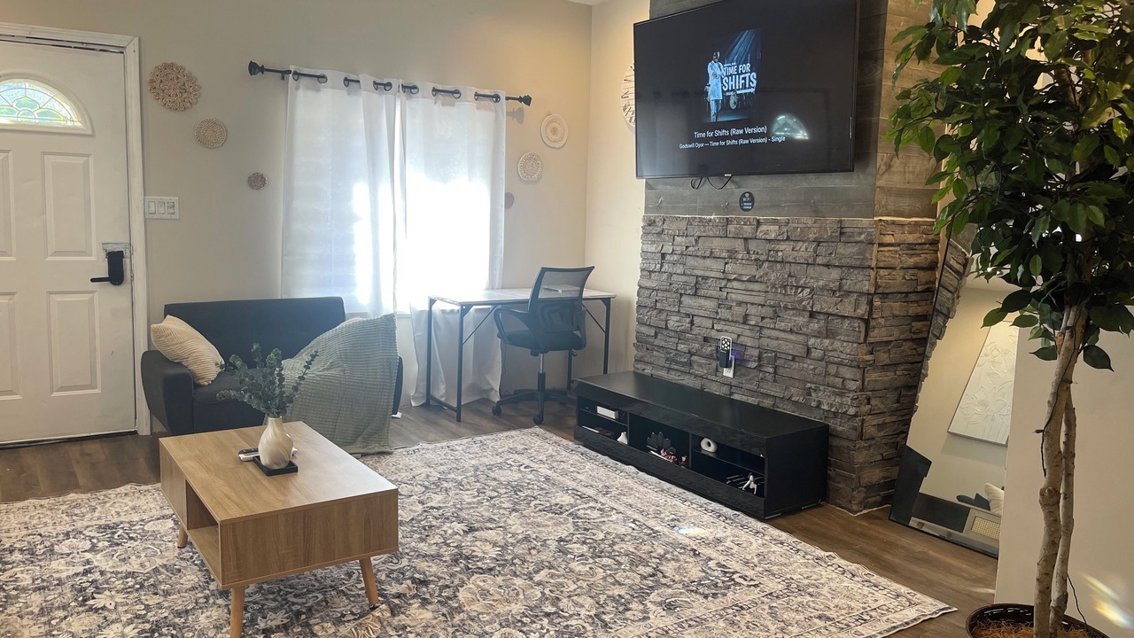 Photo of Livingroom in McKeesport