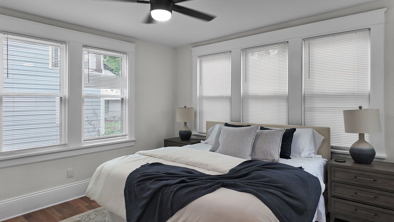 Photo of Bedroom in Downtown