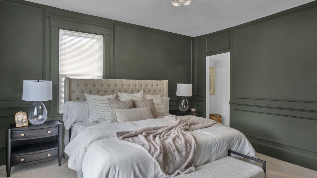 Photo of Bedroom in Downtown