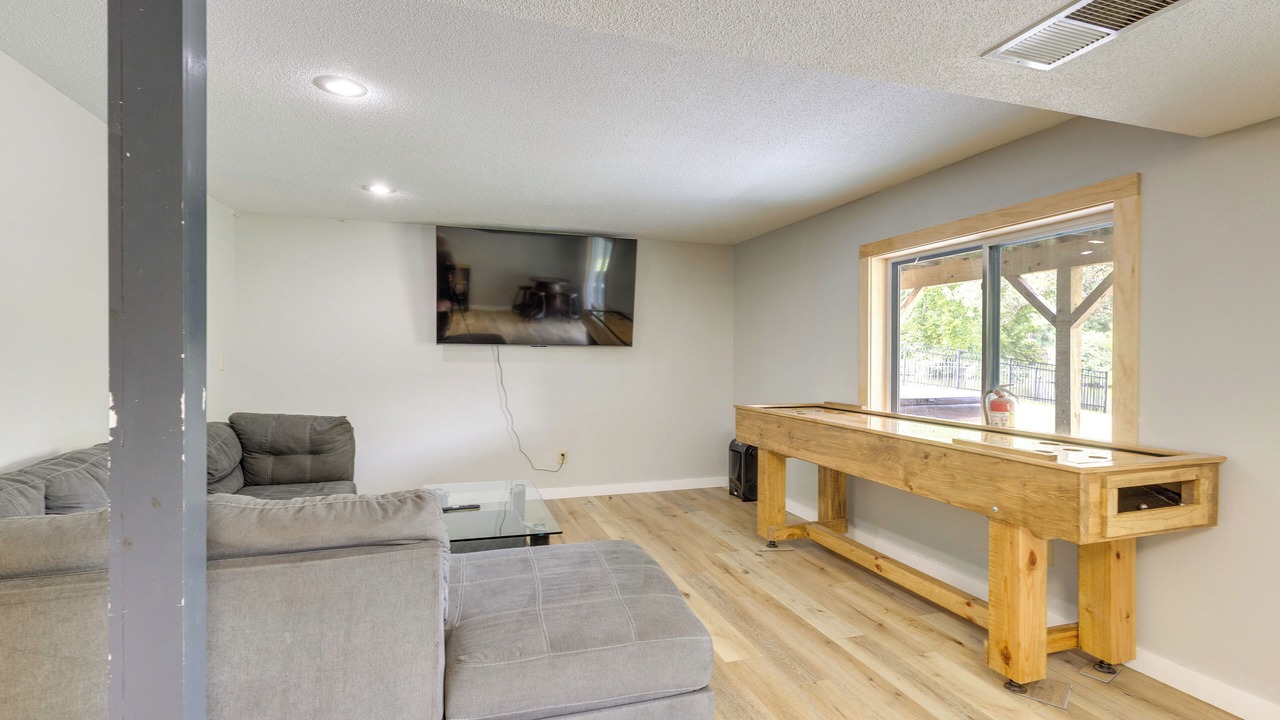 Photo of Bedroom in Pontoon Beach