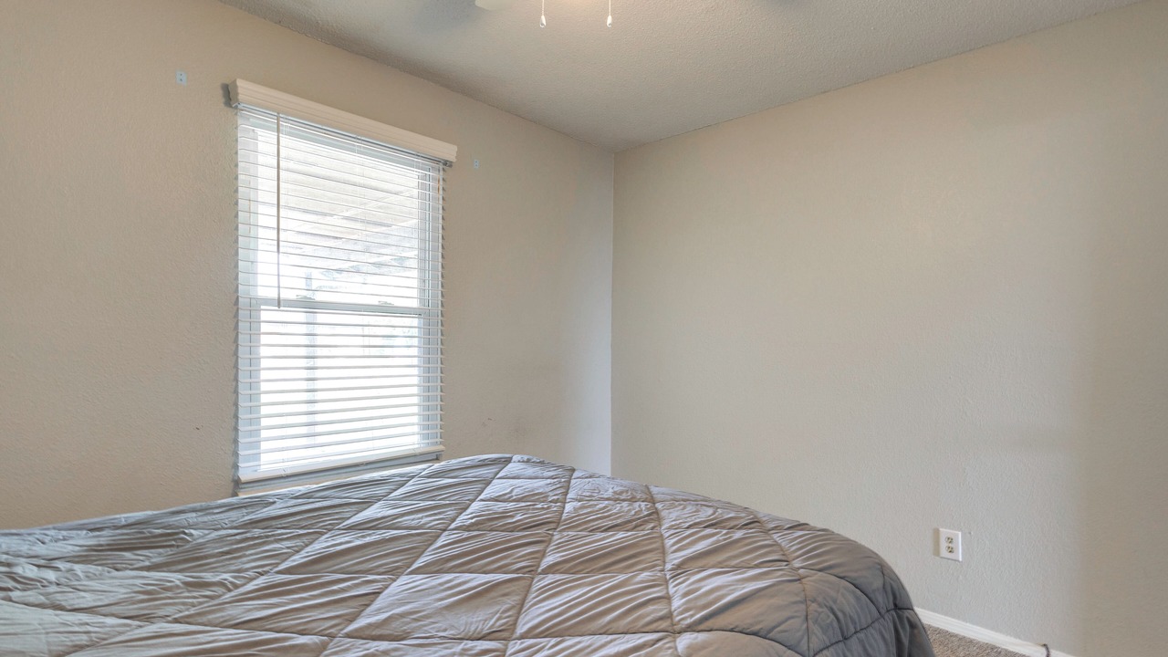 Photo of Bedroom in Pontoon Beach