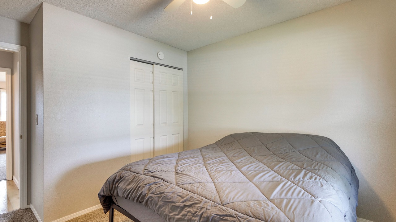 Photo of Bedroom in Pontoon Beach