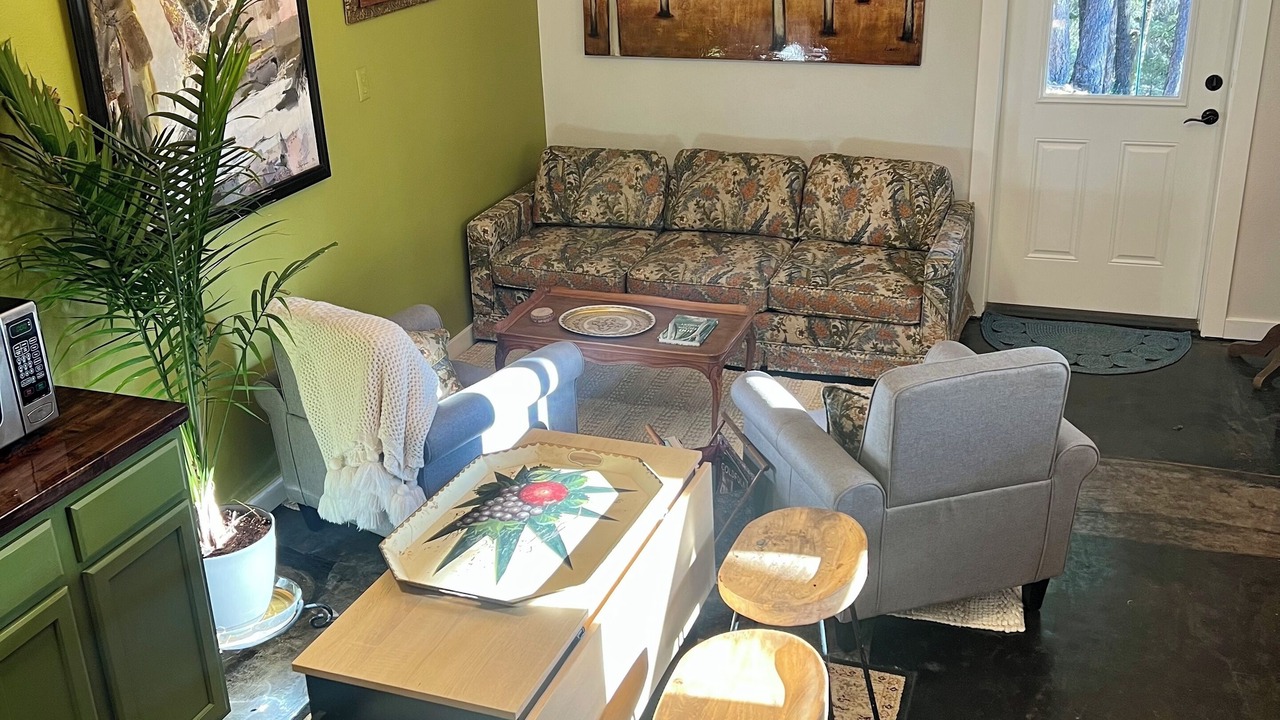 Photo of Livingroom in Cedar Ridge