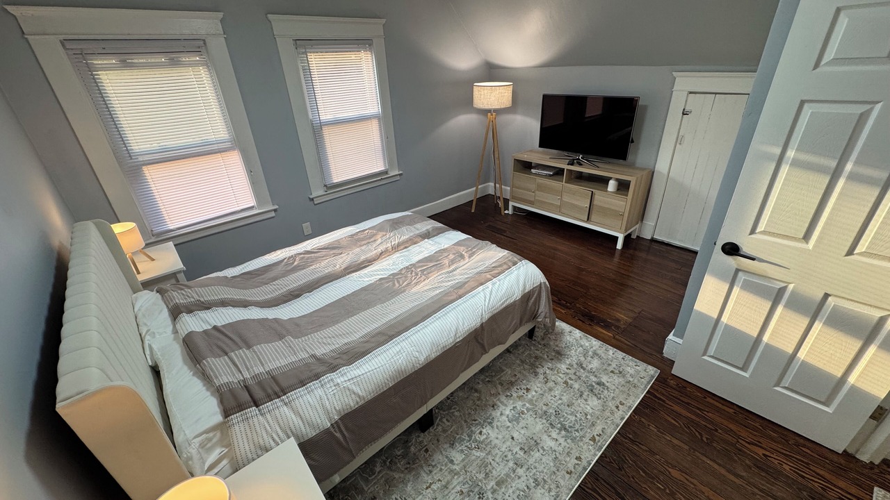Photo of Bedroom in New Haven