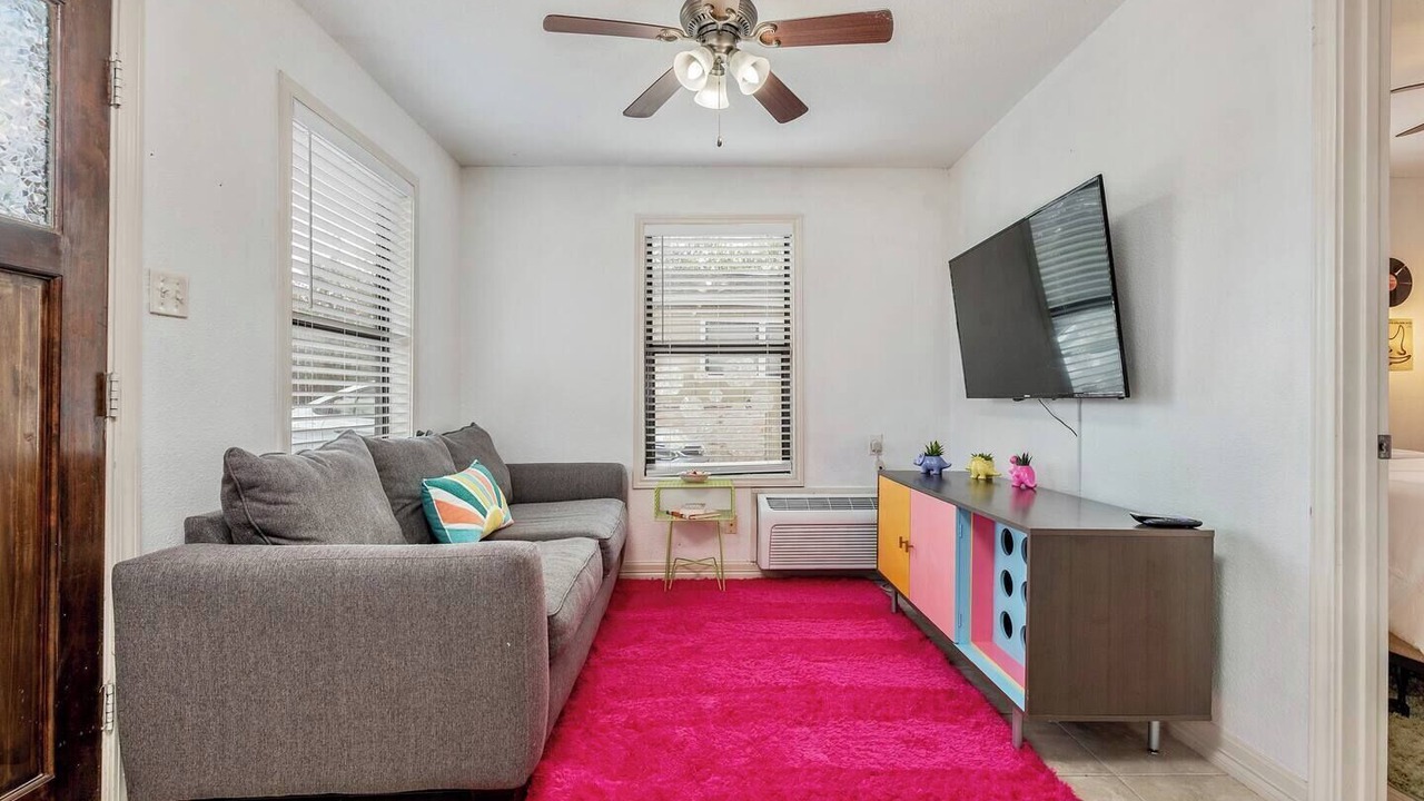 Photo of Livingroom in West Park