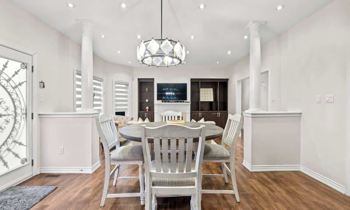 Photo of Bedroom in Hurontario