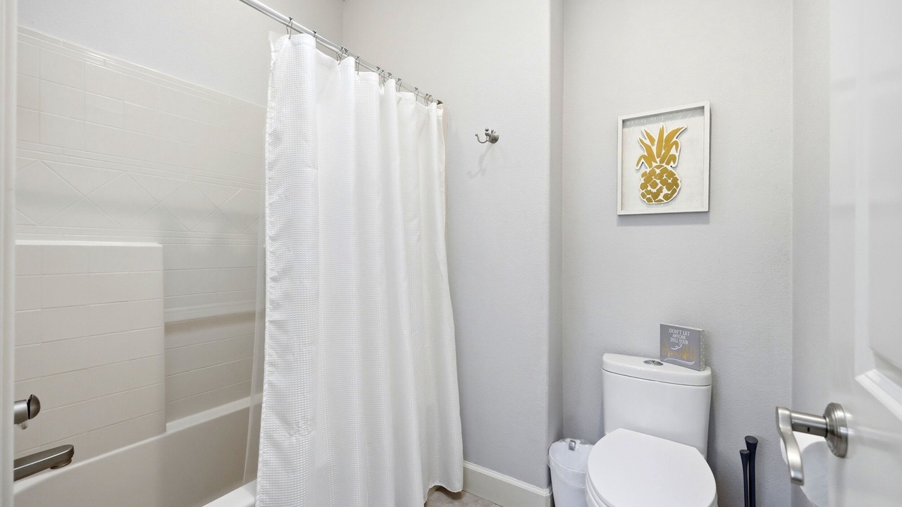 Photo of Bathroom in Sunnyside