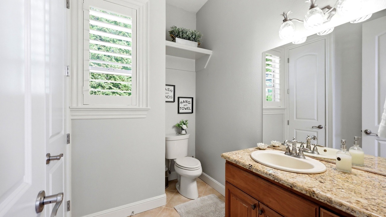 Photo of Bathroom in Sunnyside