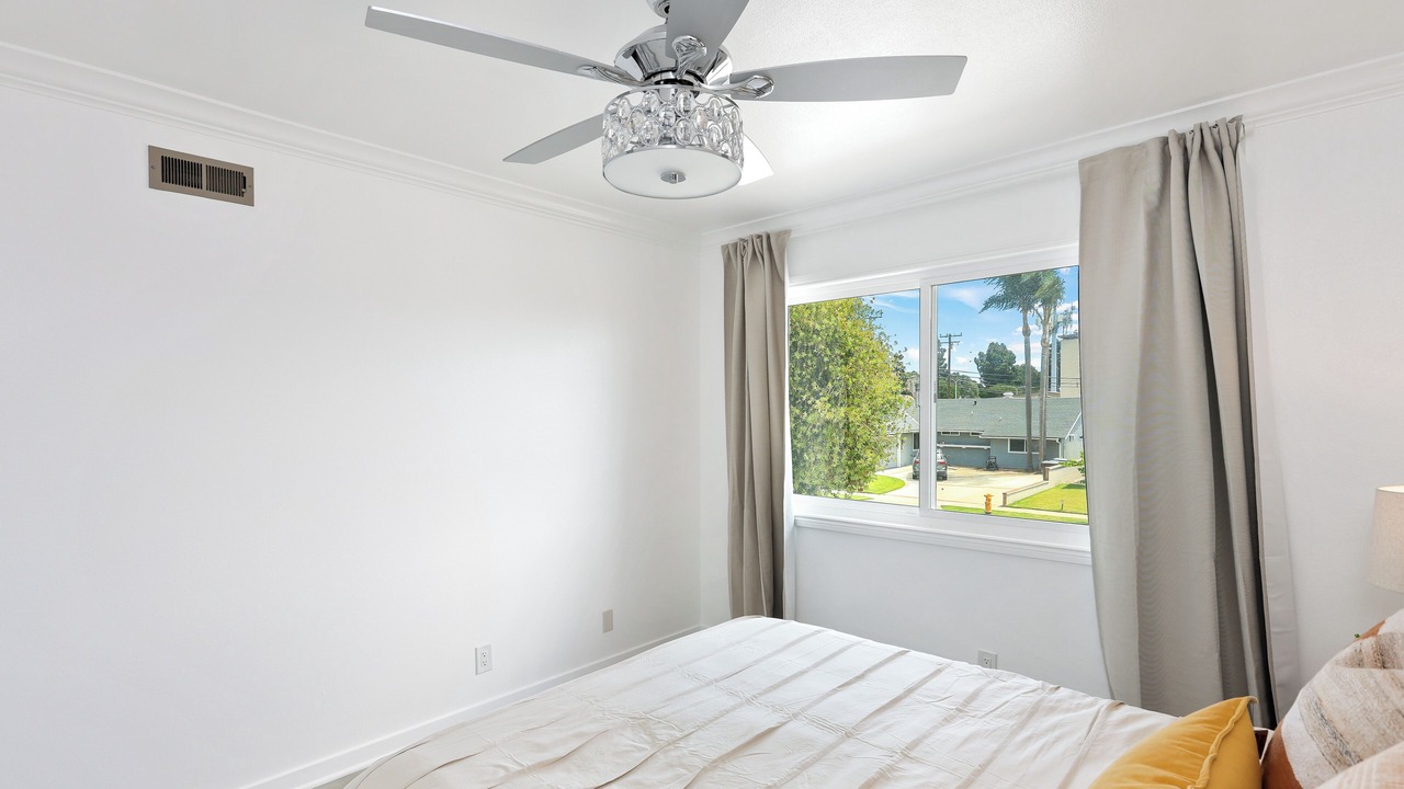 Photo of Bedroom in Canoga Park