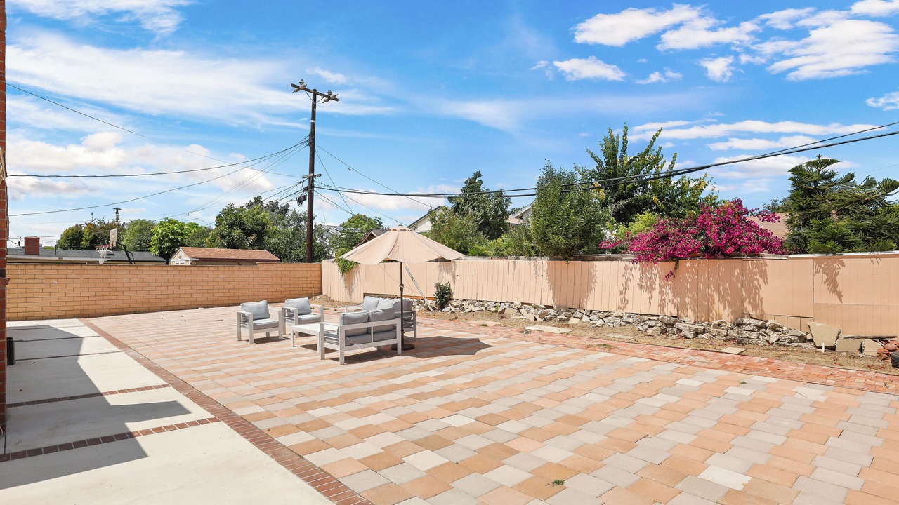 Photo of Patio Balcony in Canoga Park