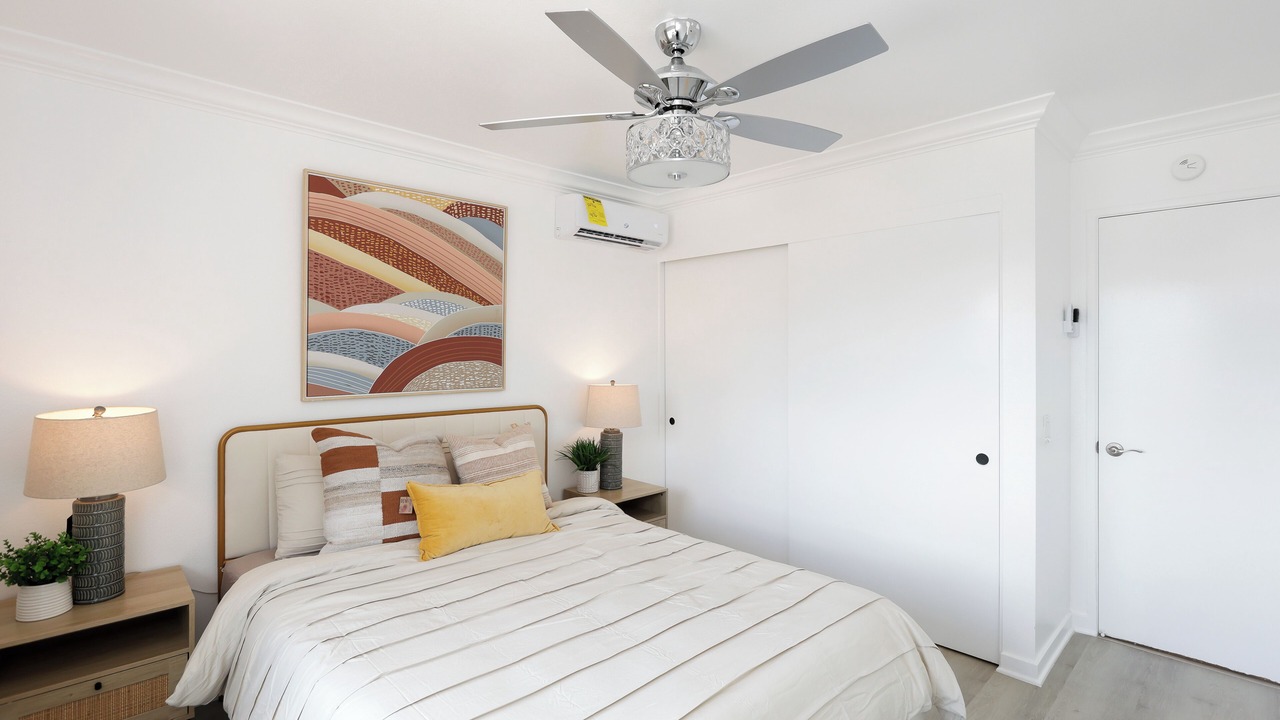 Photo of Bedroom in Canoga Park