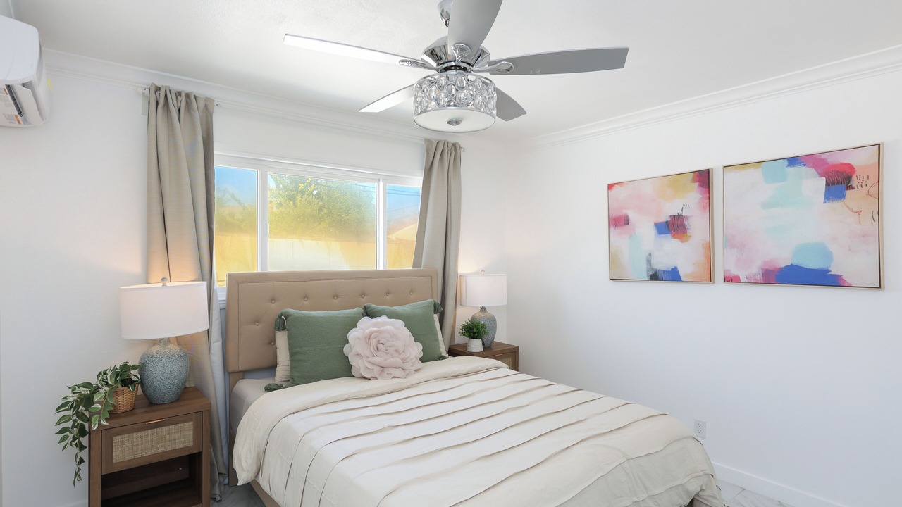 Photo of Bedroom in Canoga Park