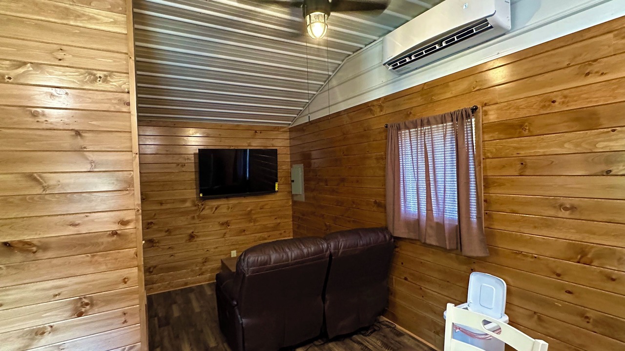 Photo of Livingroom in Cameron