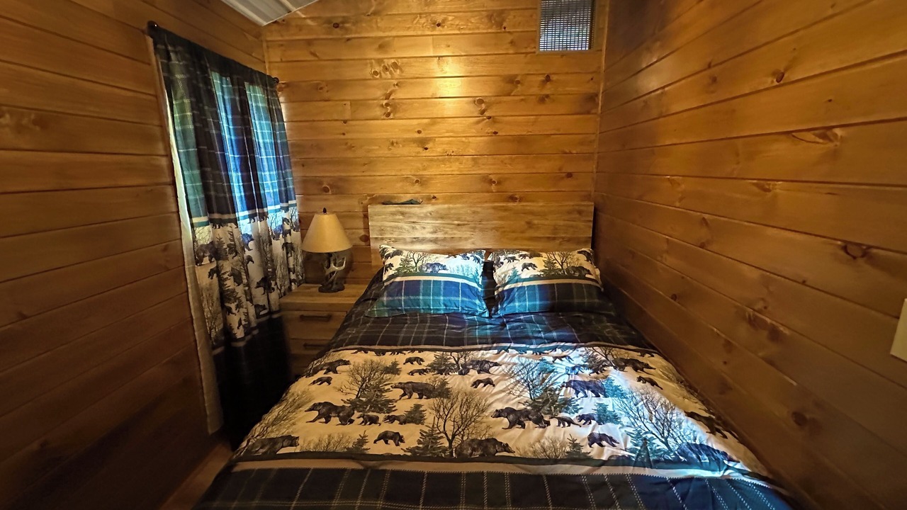 Photo of Bedroom in Cameron