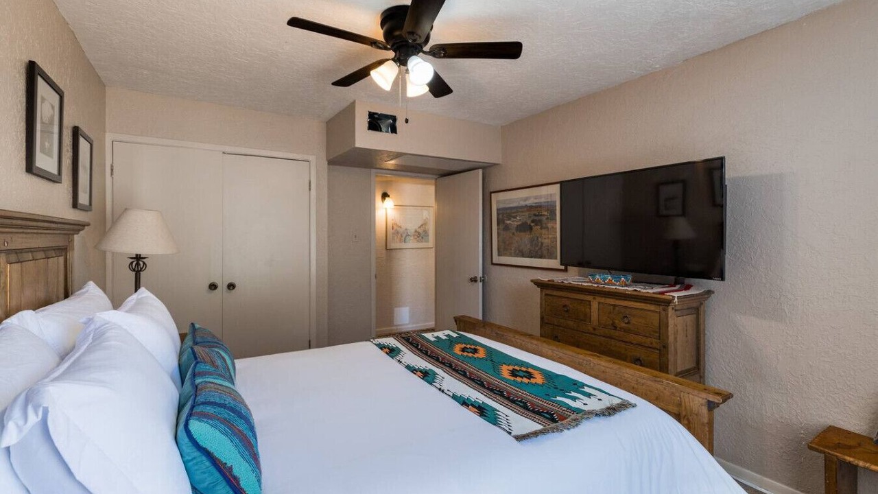 Photo of Bedroom in Northeast Santa Fe
