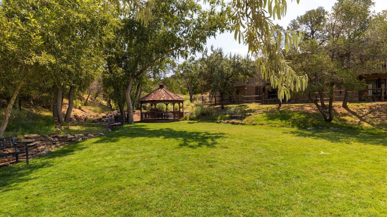 Photo of Outdoor in Northeast Santa Fe