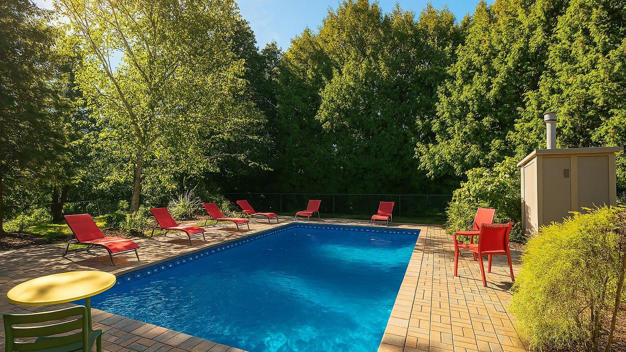 Photo of Outdoor in Sharon