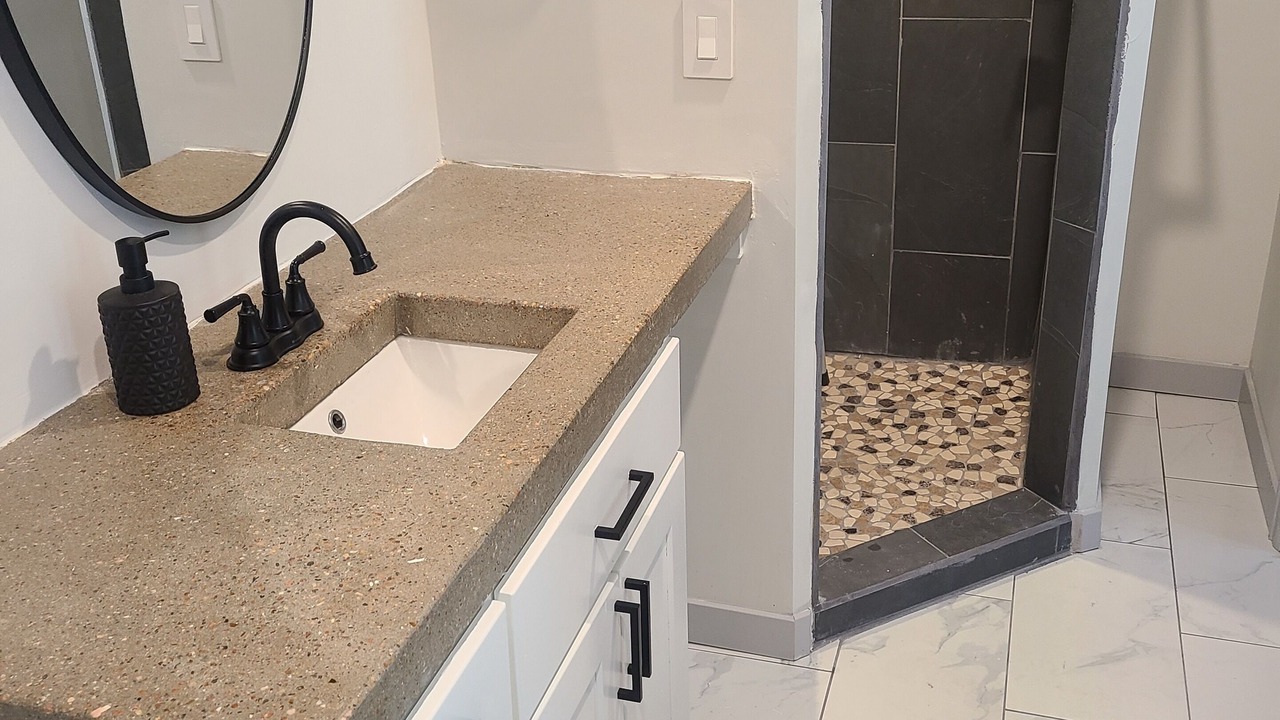 Photo of Bathroom in Old North End