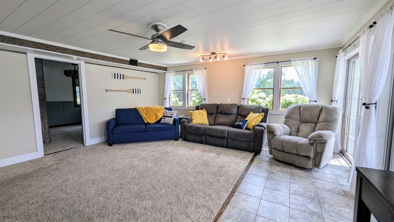 Photo of Livingroom in Upper Peninsula Michigan