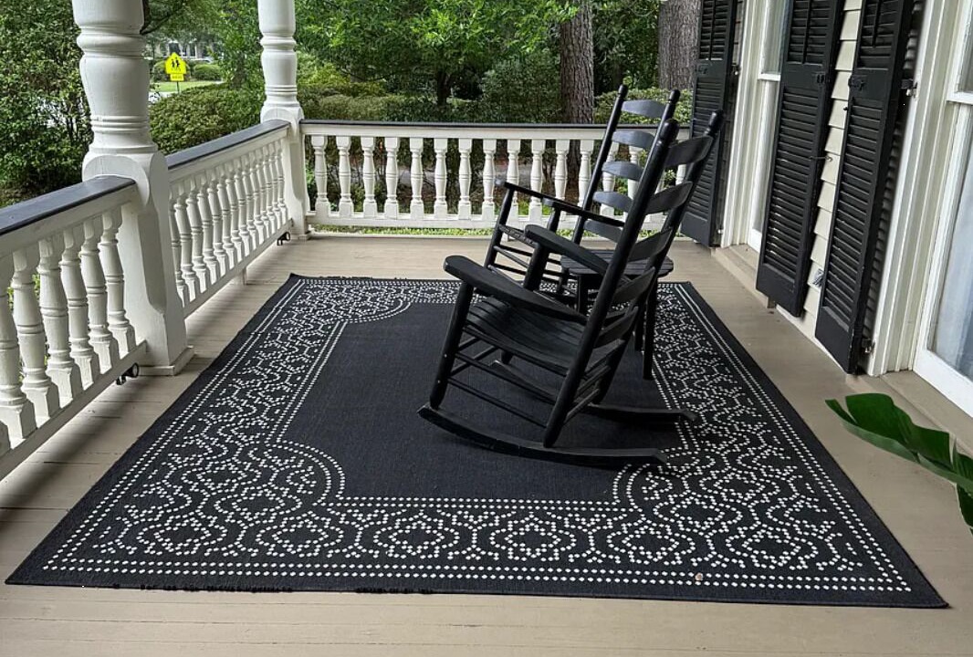 Photo of Patio Balcony in Summerville Historic District