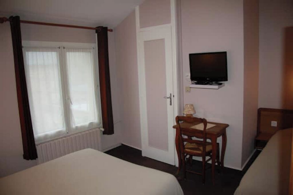 Photo of Bedroom in Saint-Pierre-des-Nids