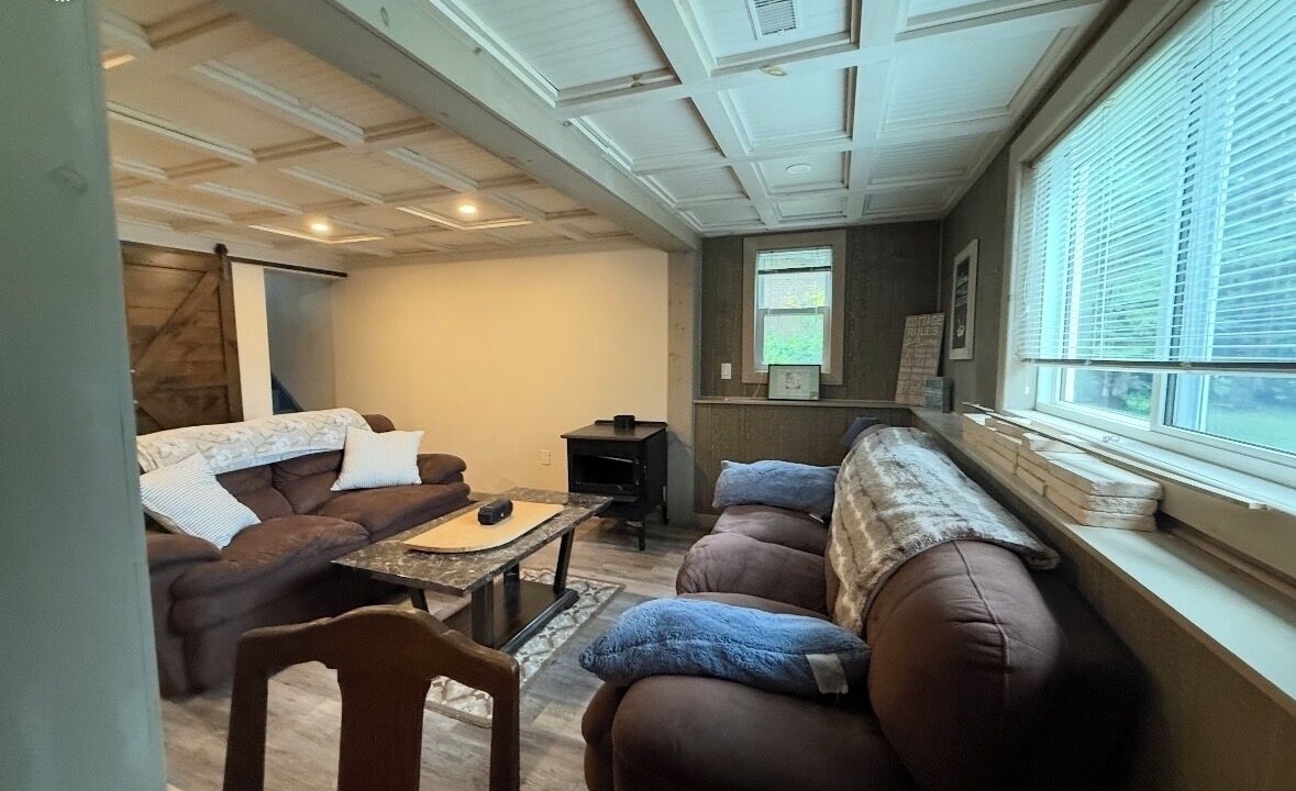 Photo of Livingroom in McMurrich/Monteith