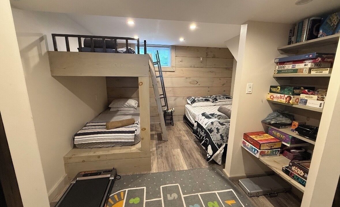 Photo of Bedroom in McMurrich/Monteith