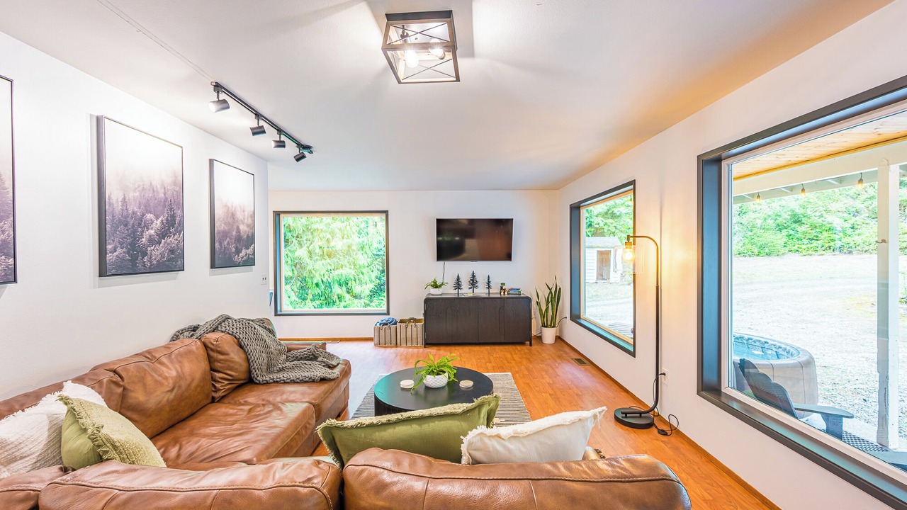 Photo of Livingroom in Adelma Beach