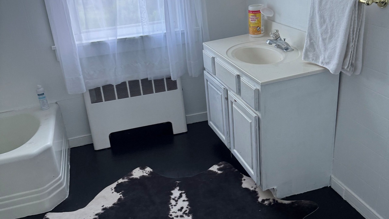 Photo of Bathroom in Old Lyme