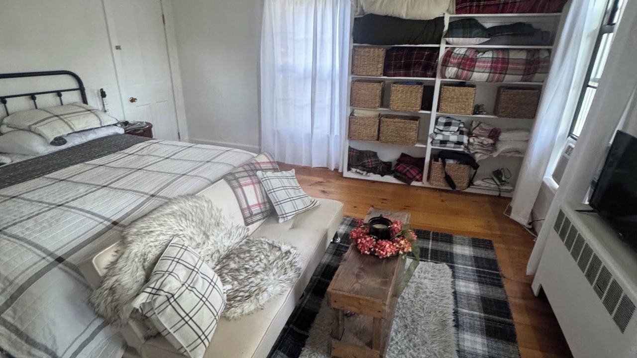 Photo of Bedroom in Old Lyme