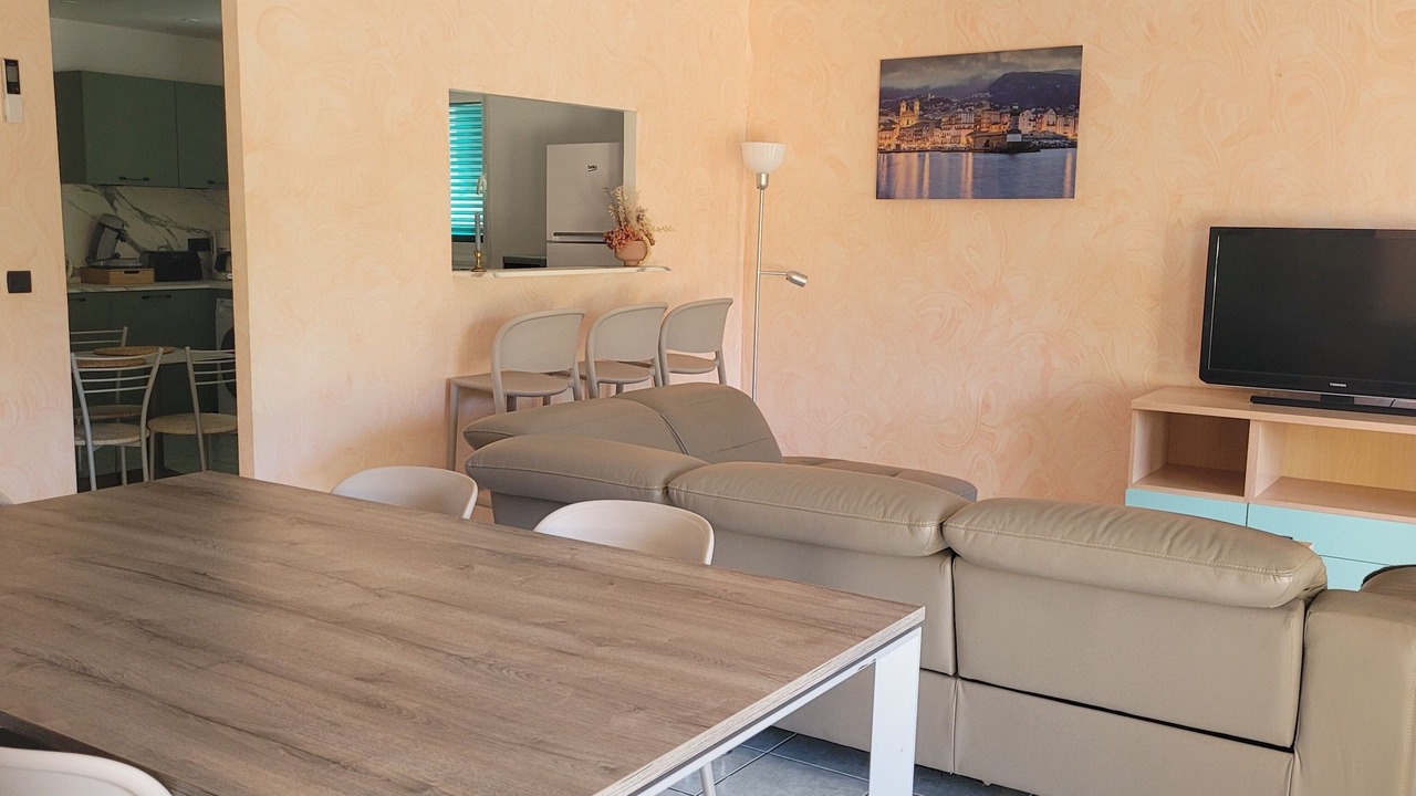 Photo of Livingroom in Aregno