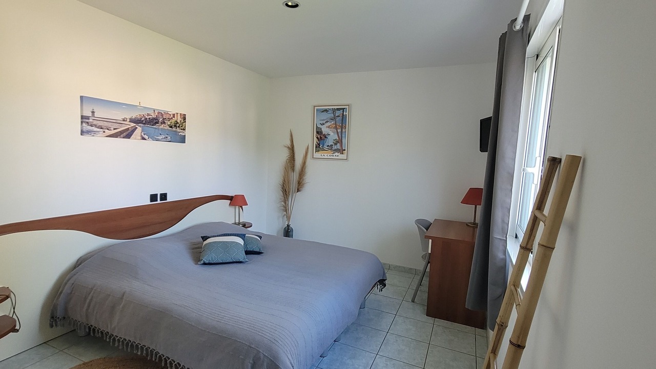 Photo of Bedroom in Aregno