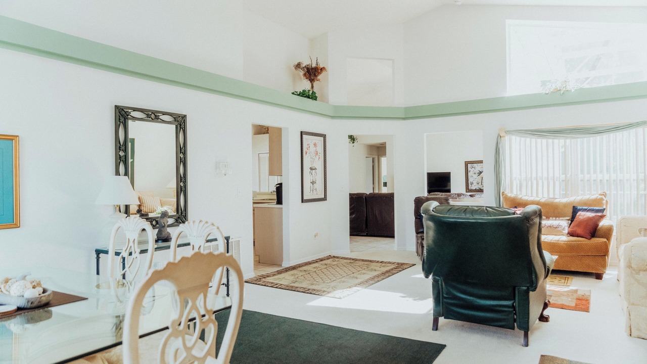 Photo of Livingroom in Lindfields