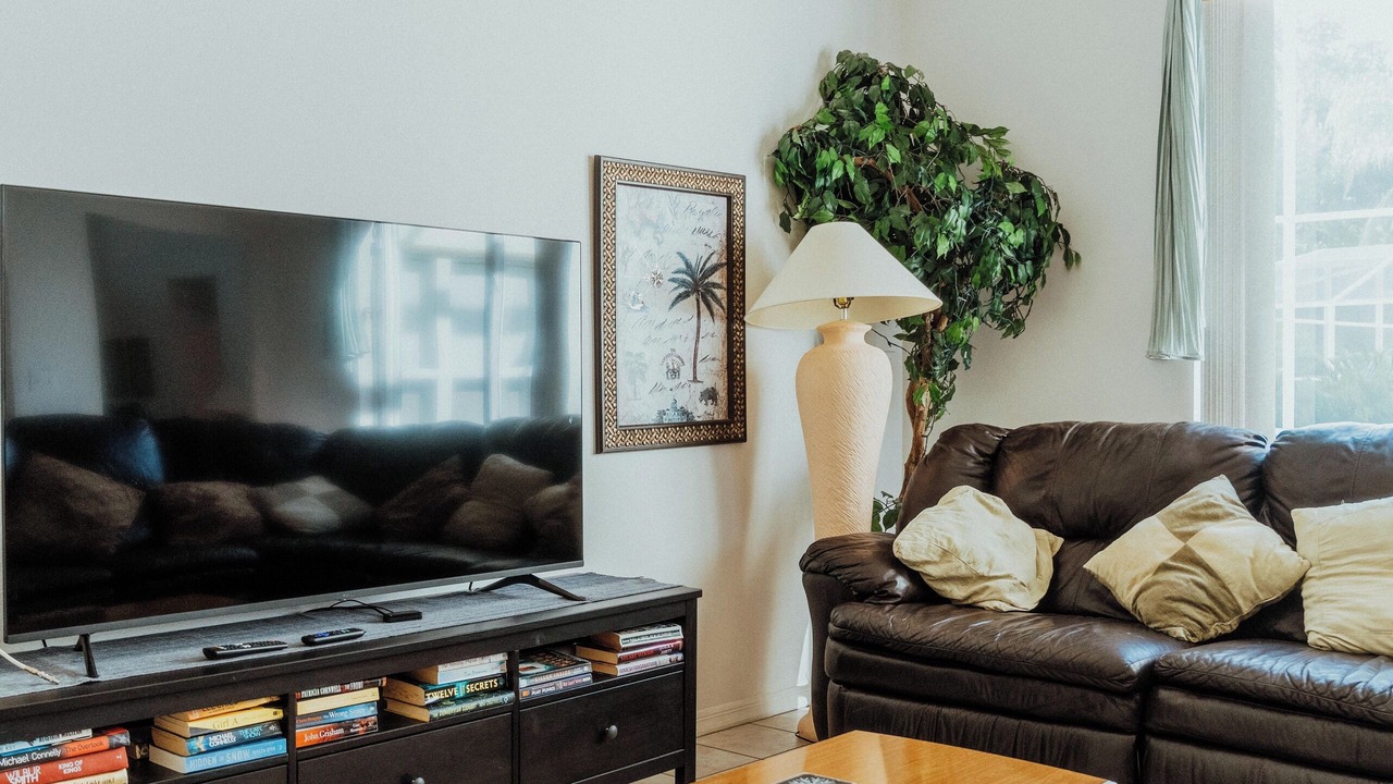 Photo of Livingroom in Lindfields