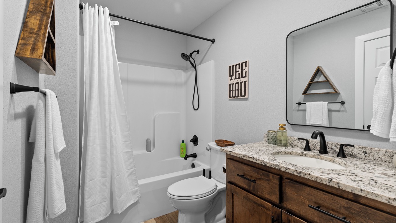 Photo of Bathroom in Duenweg