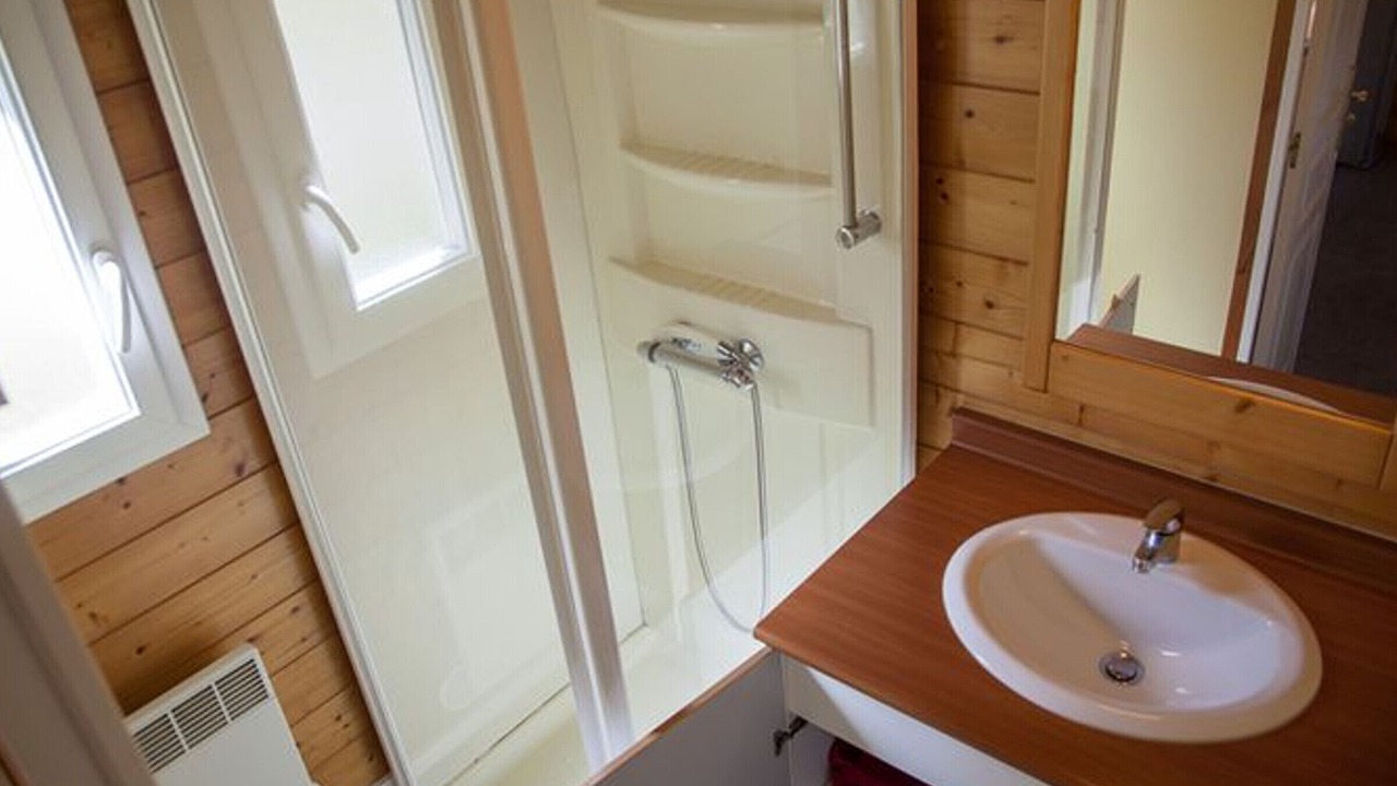 Photo of Bathroom in Naucelle