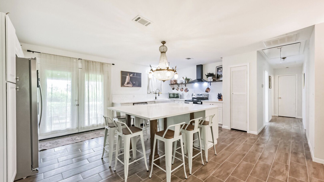 Photo of Kitchen in Alvin