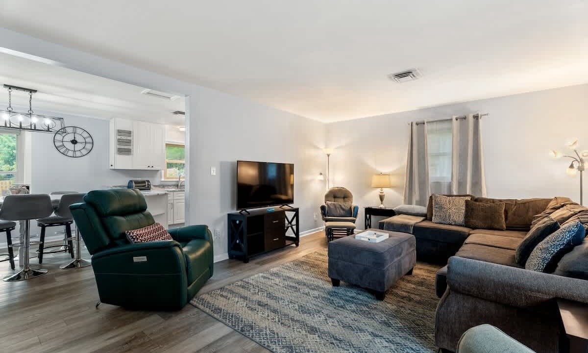 Photo of Livingroom in High Point