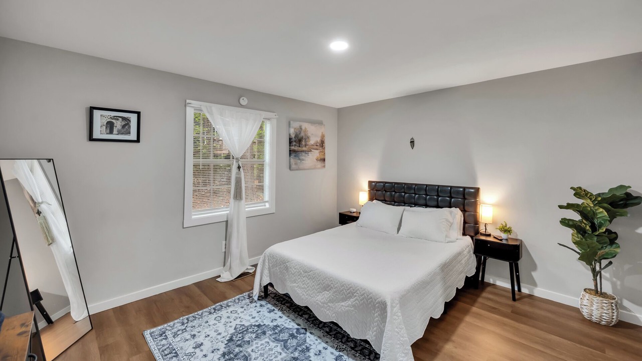 Photo of Bedroom in Bynum