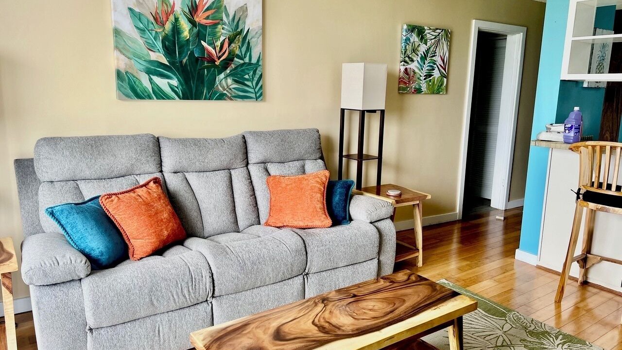 Photo of Livingroom in Hilo