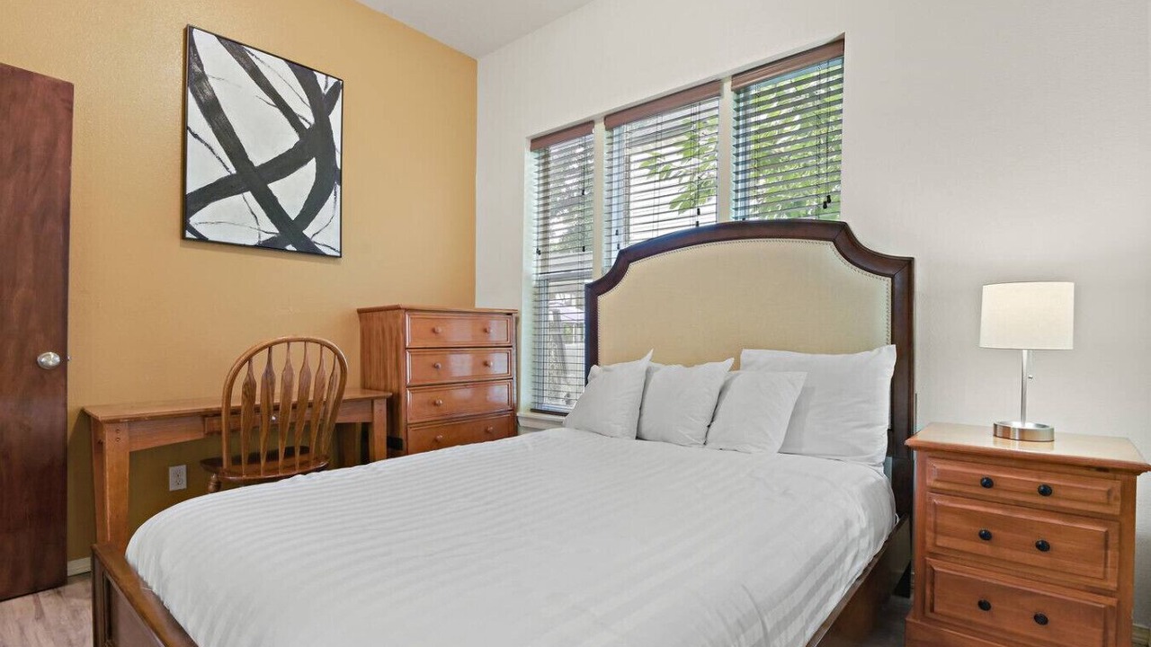 Photo of Bedroom in West Central