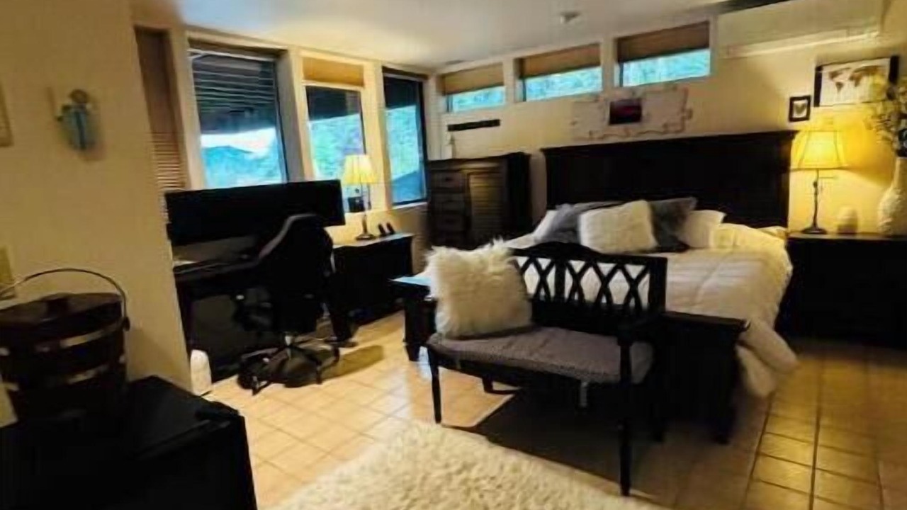 Photo of Bedroom in Fort Lewis